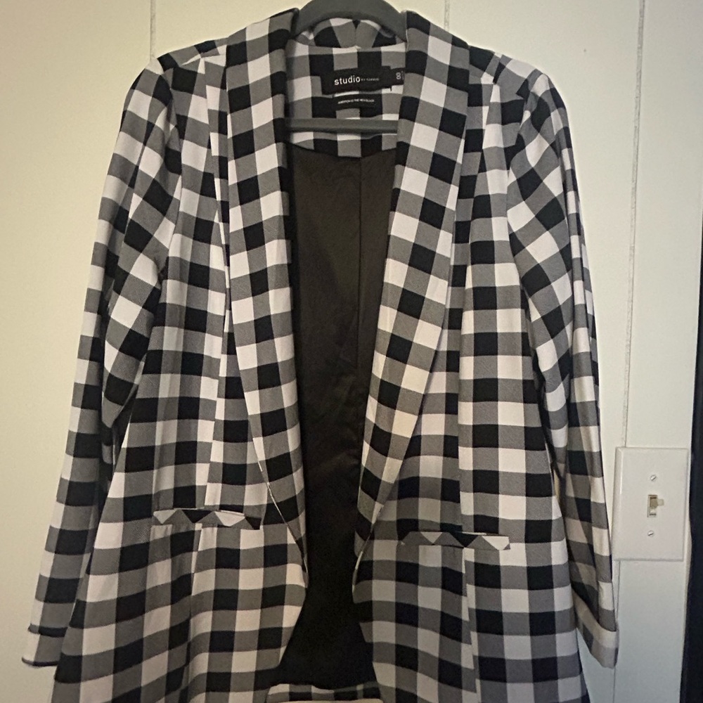 Studio Women's Black and White Checkered Blazer